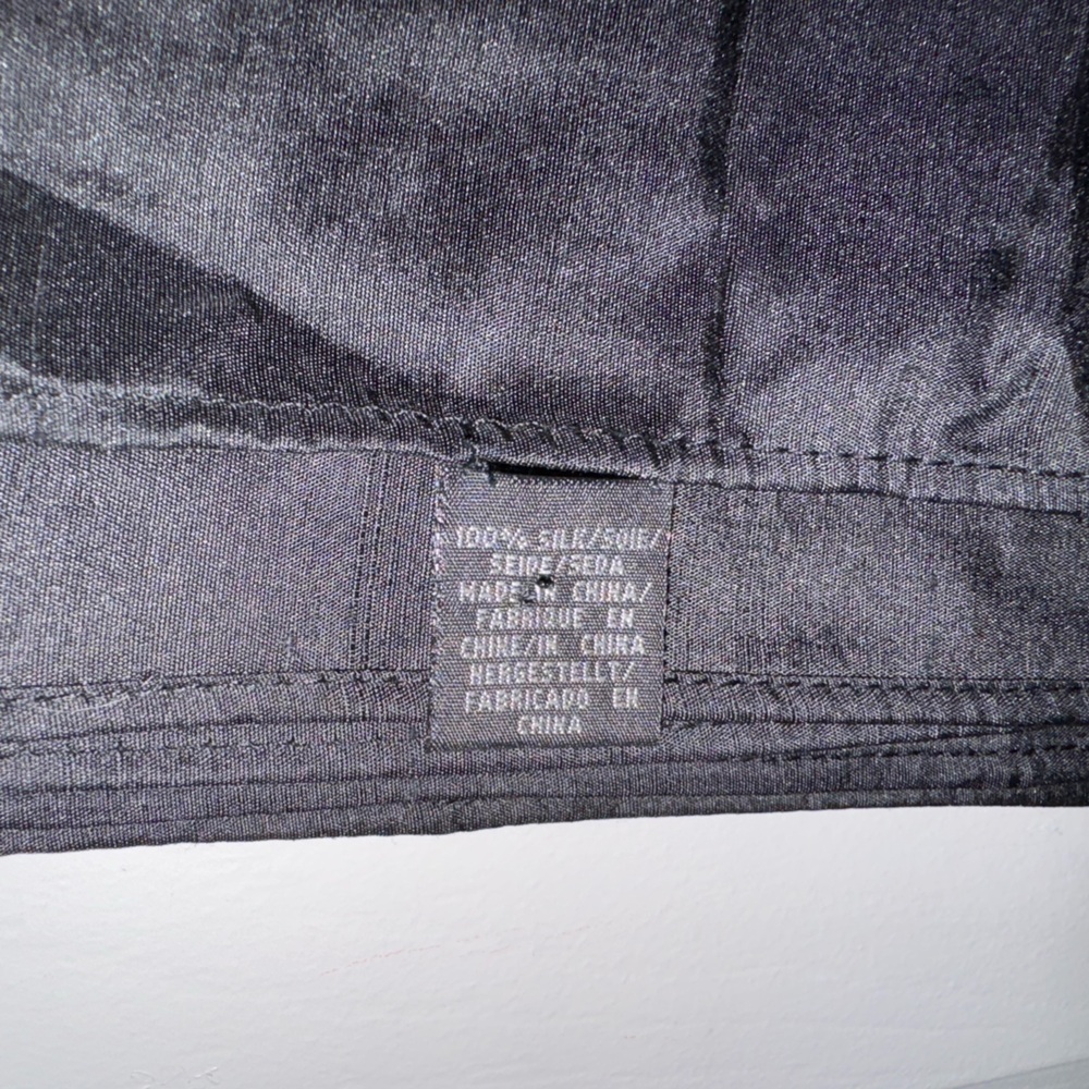 Elegant Black Fringe Scarf 100% Silk - Picture 3 of 3